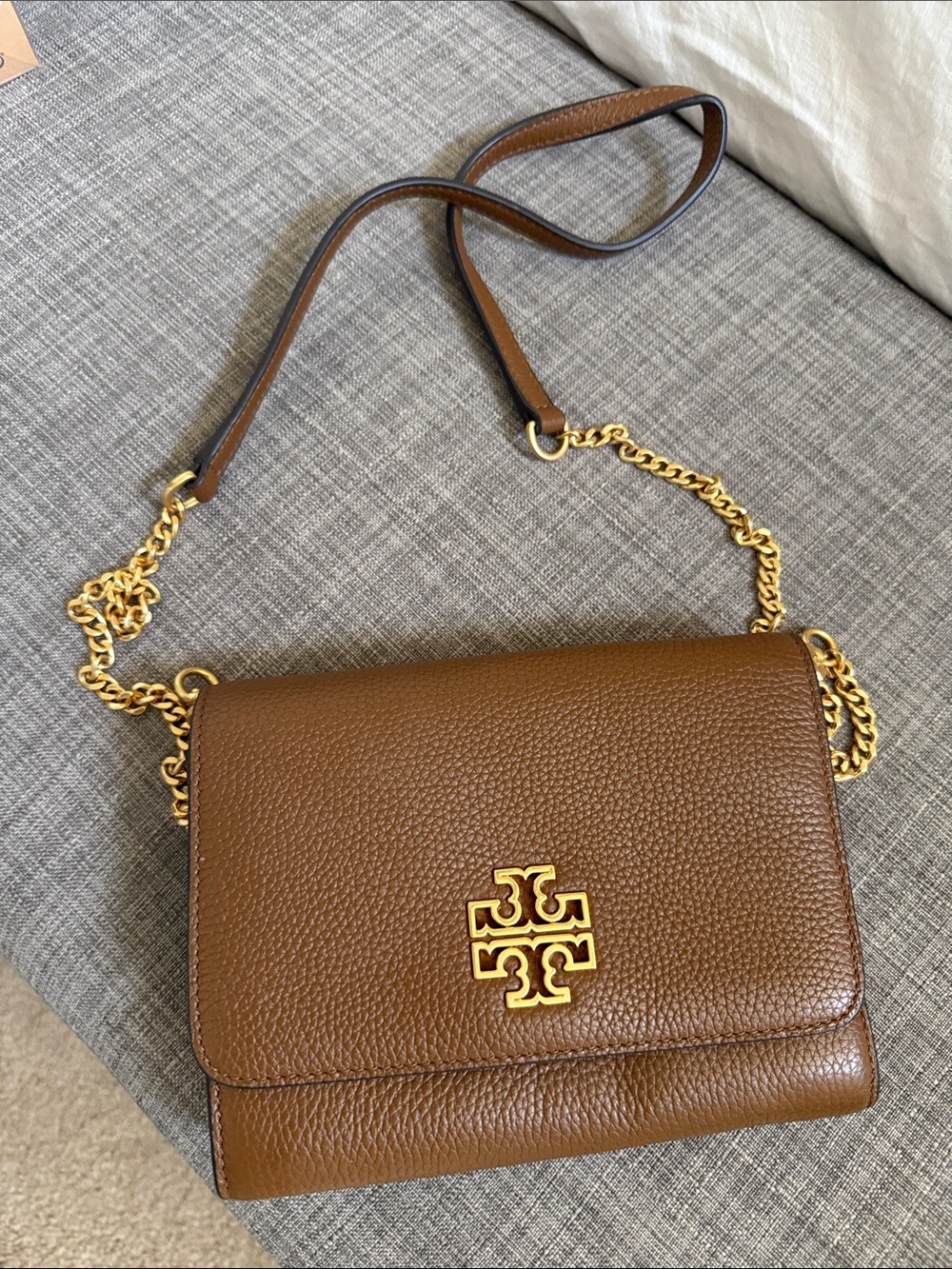 Tory Burch Britten Chain Wallet Crossbody
